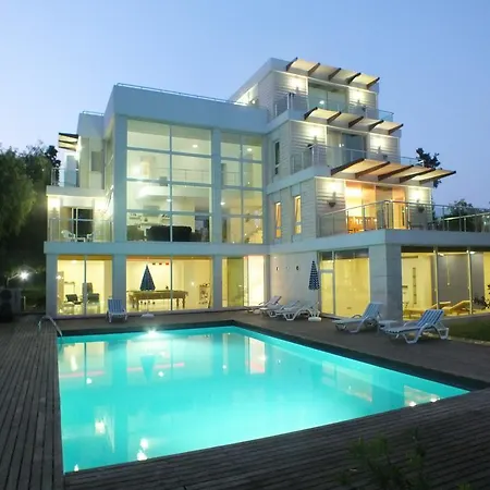 Aqualin Villa